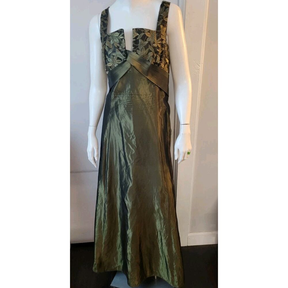 Speed Fashion Womans Plus Sz. 15/16 Green Formal Dress Made in USA Satin